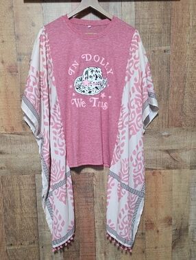 Upcycled 'In Dolly We Trust' Women' Graphic Top with Printed Kimono